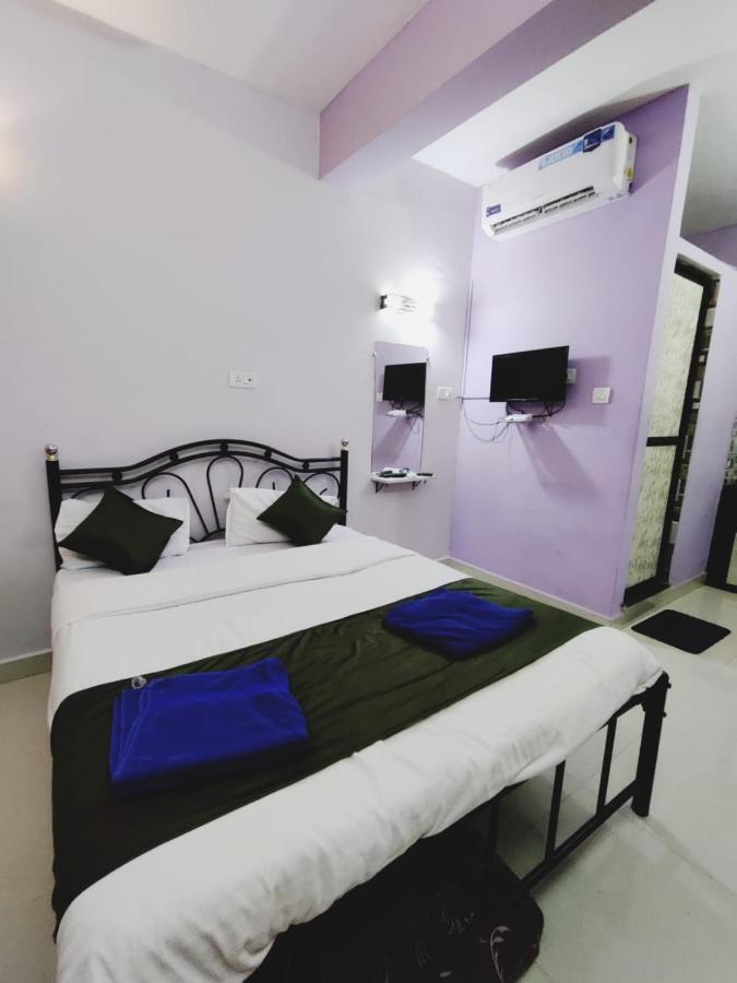 Tiger Eye Guest House Calangute Exteriör bild