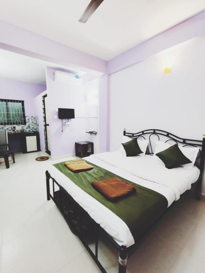 Tiger Eye Guest House Calangute Exteriör bild